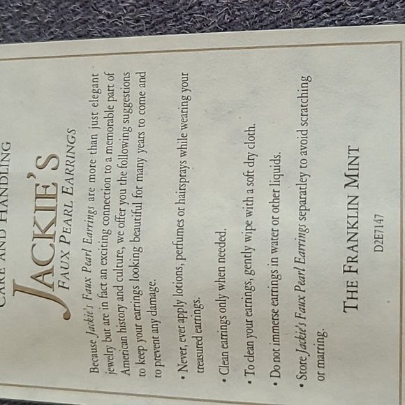 Franklin Mint Jackie Kennedys   faux pearl earrings - Picture 7 of 9